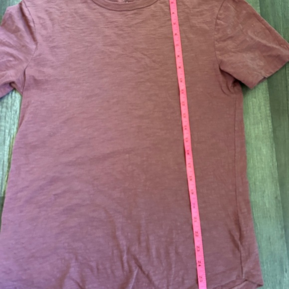 Gap Lived In T Shirt Size Small Curved Hem Short Sleeve - Picture 7 of 7